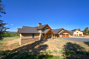 Robin's Ranch