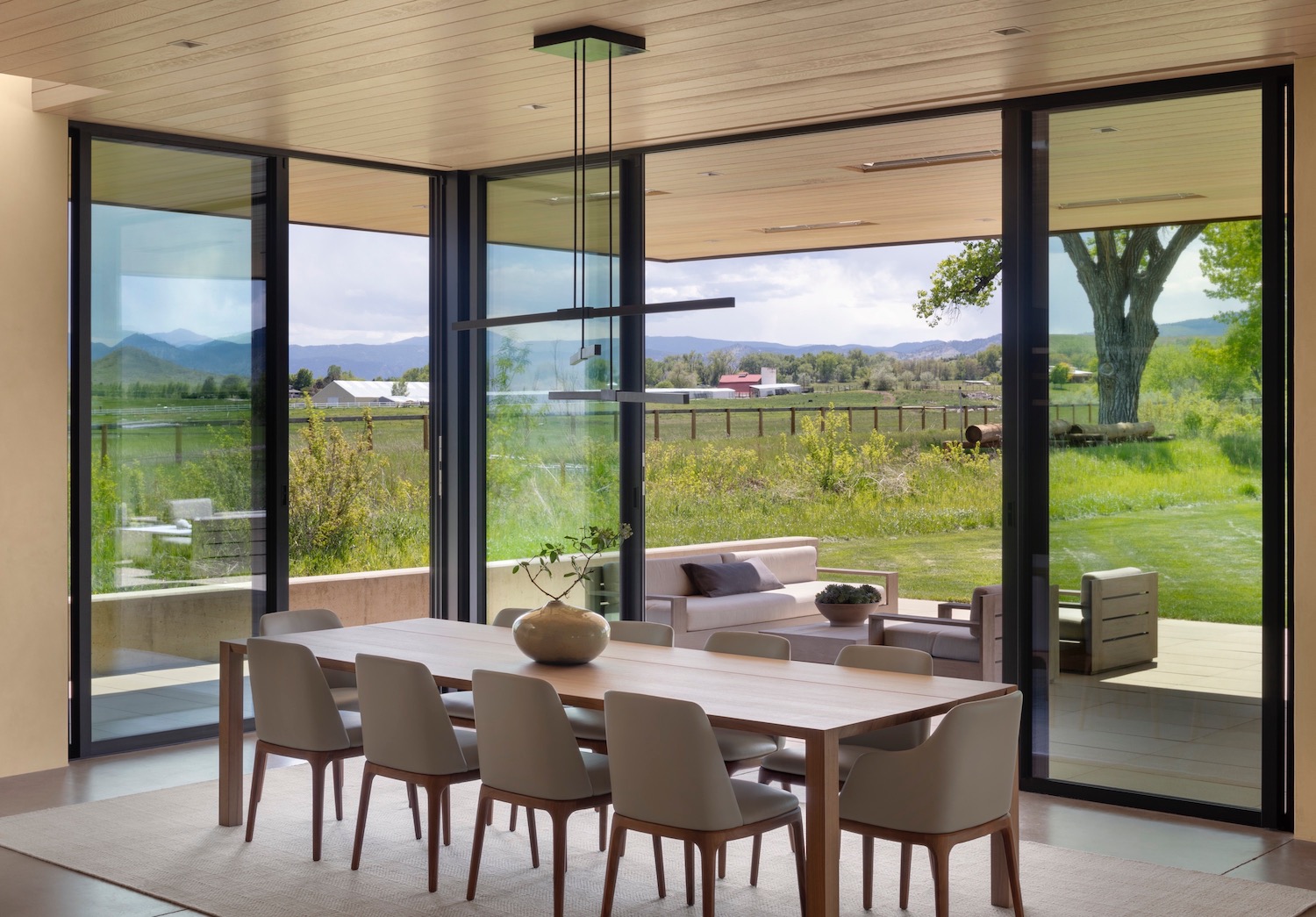 Interior_2101_8x10_JPEG_version Cornerstone Homes_T House_dining room